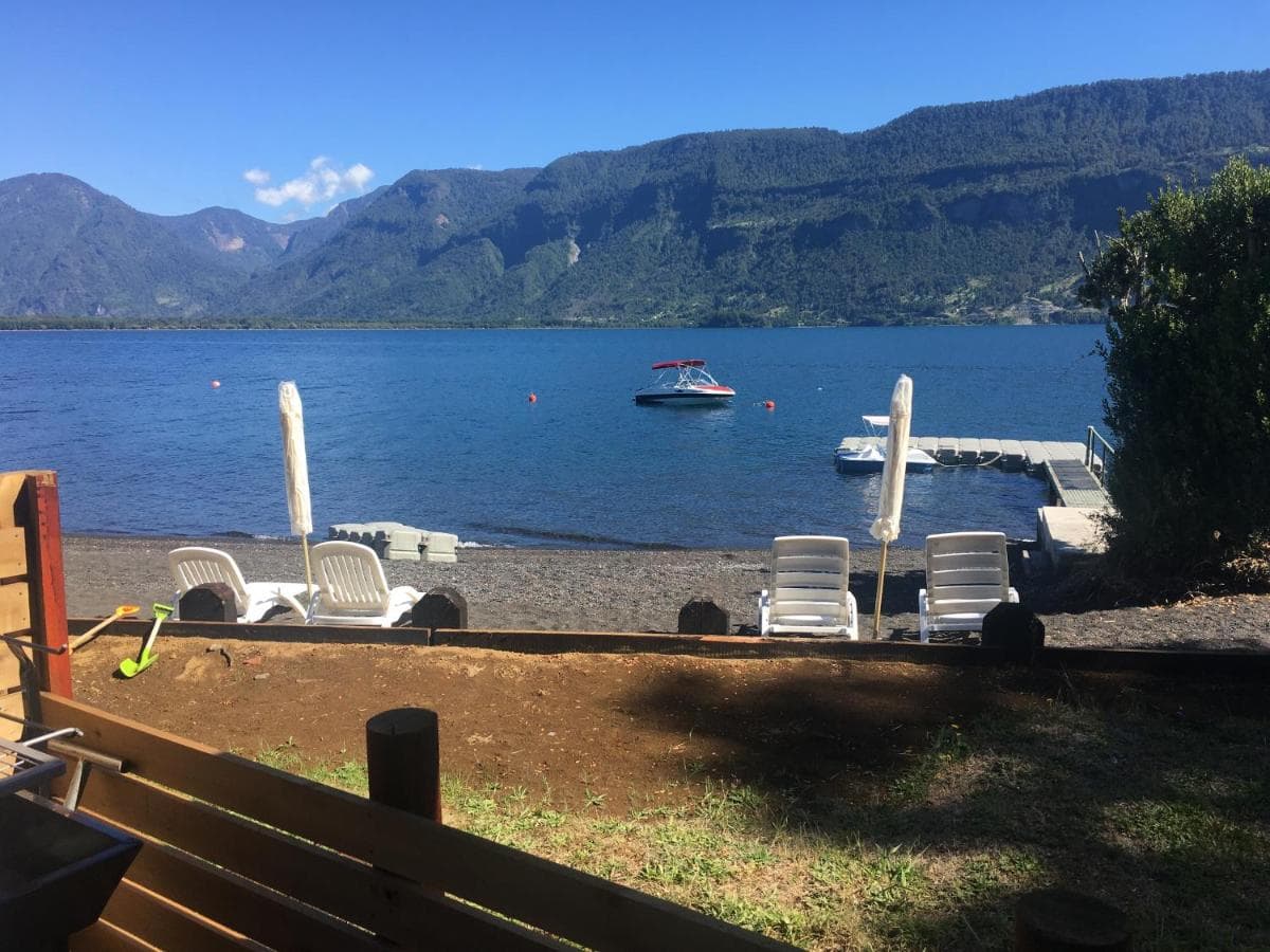 Cabaña Cabaña Hulquehue en Coñaripe, Comuna de Panguipulli, Región De Los Ríos, Chile - Foto 1