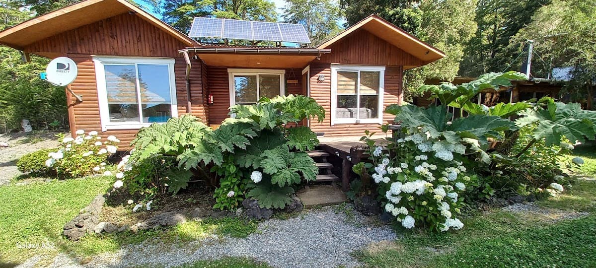 Cabaña Cabañas Los Volcanes en Ensenada, Comuna de Puerto Varas, Región De Los Lagos, Chile - Foto 1