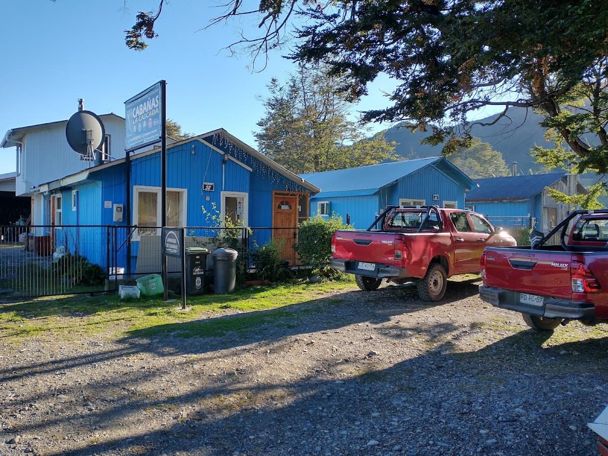 Cabaña Cabañas La Cascada en Puerto Murta, Comuna de Río Ibáñez, Región De Aysén, Chile - Foto 1