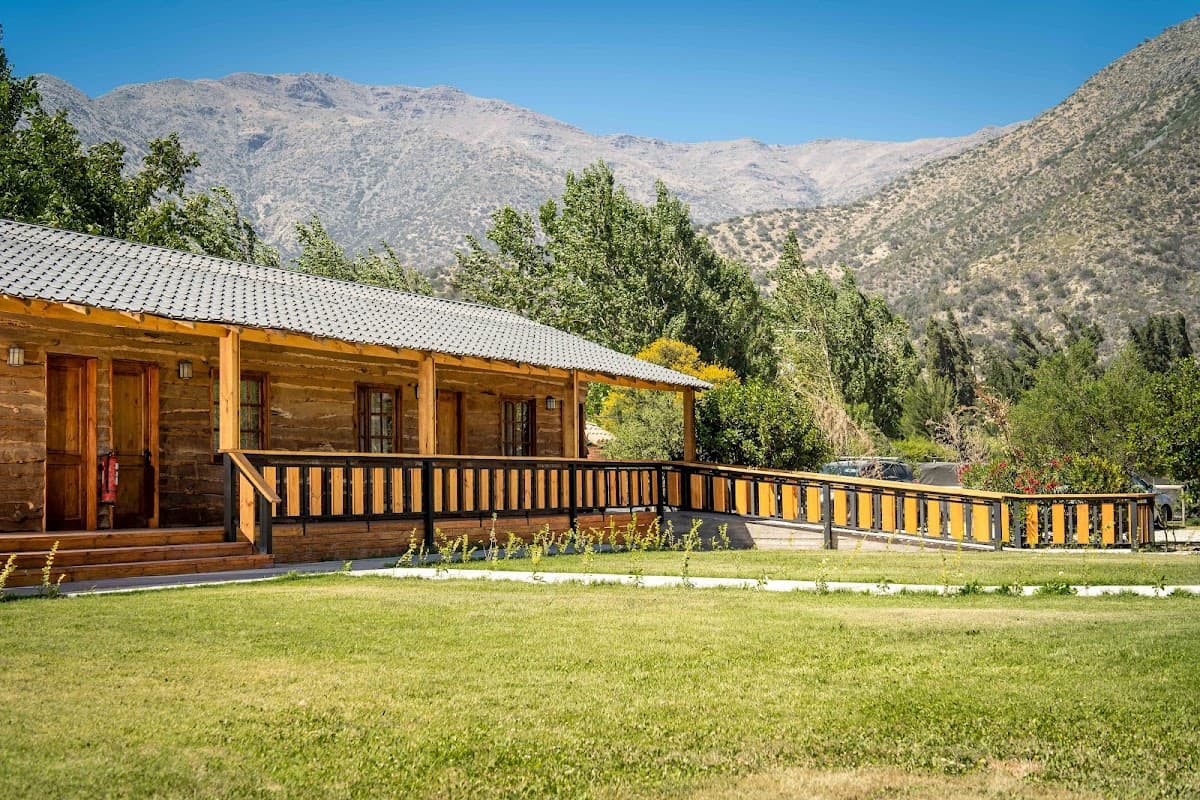 Cabaña Cabañas La Casa de Carlitos en El Manzano, Comuna de San José De Maipo, Región Metropolitana, Chile - Foto 1