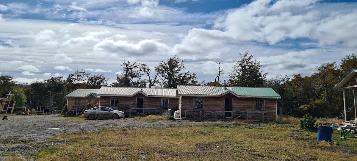 Cabaña Cabañas Lago Blanco en Vicuña, Comuna de Timaukel, Región De Magallanes, Chile - Foto 1